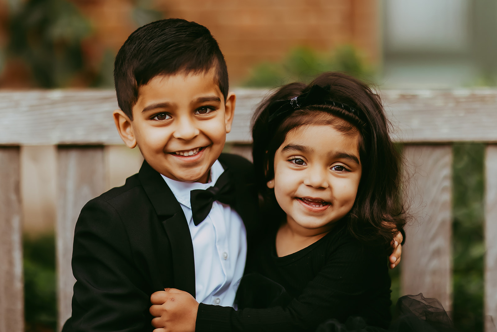 Shefali Parekh | Menlo Park Family Photographer: 10th Anniversary Session at Filoli Historic Garden Sibling love captured by Menlo Park family photographer