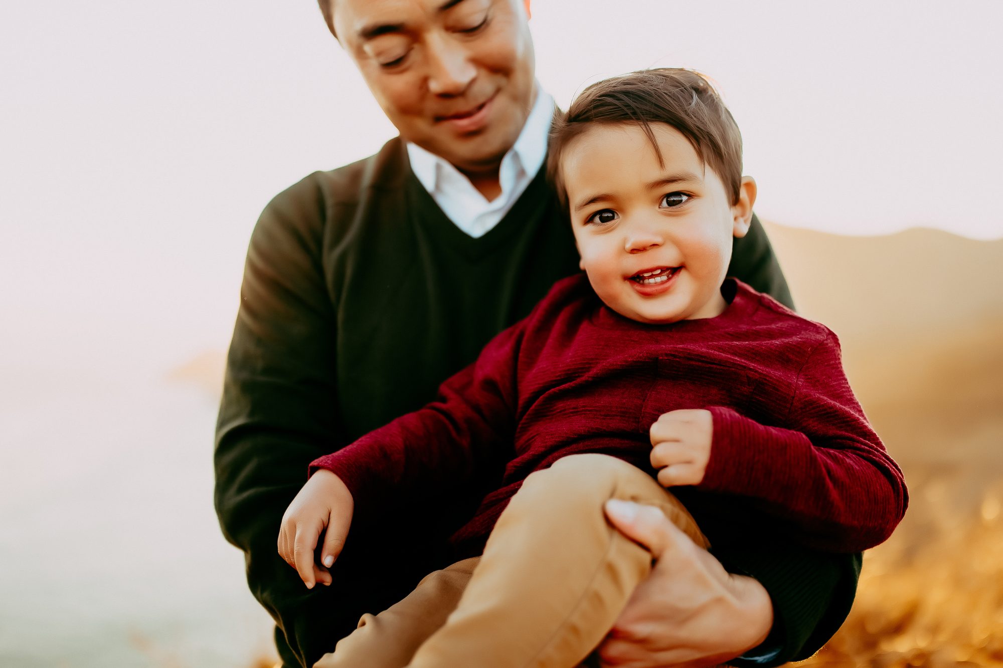 Shefali Parekh | Marin County Family Photographer: Battery Spencer Family Photos Father carrying his son