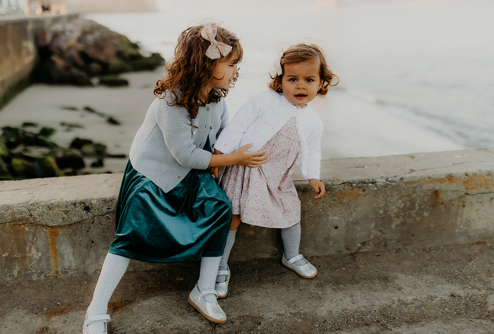 Shefali Parekh | The Best Location for Family Photography: Crissy Field Siblings having fun together