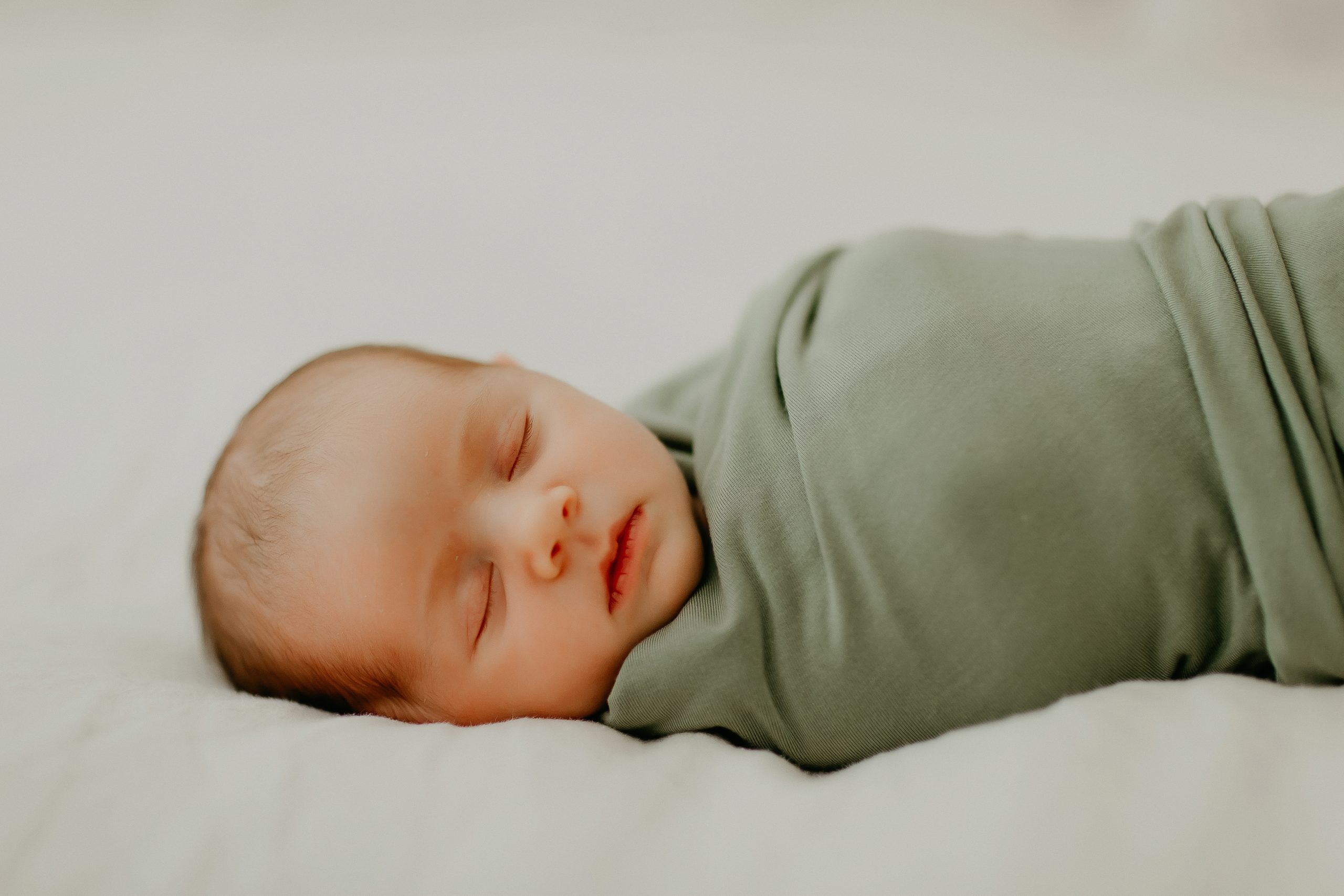 Shefali Parekh | Getting Ready for Your Lifestyle Newborn Photography Session: Tips for New Parents Lifestyle newborn photography tips