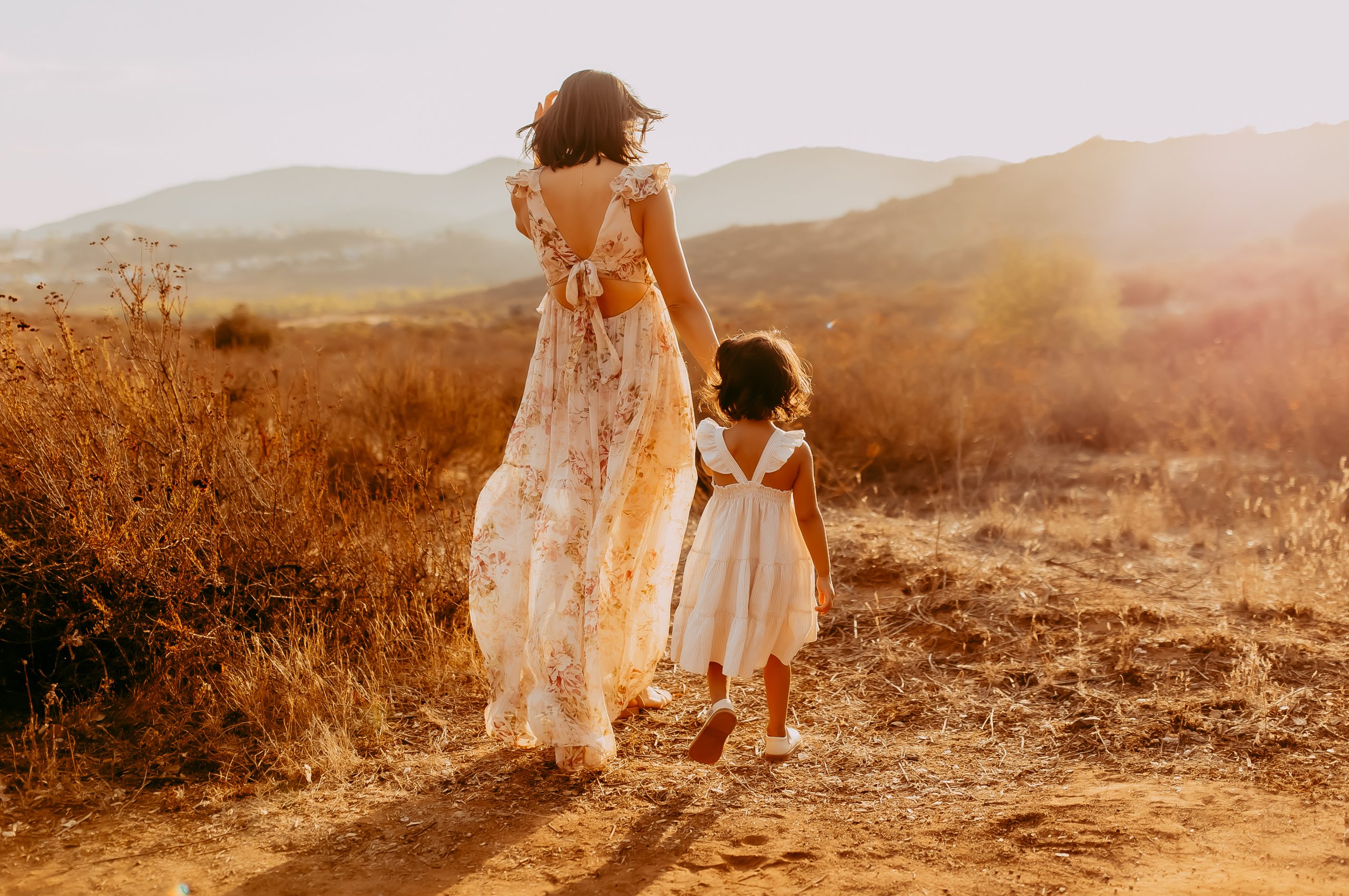 Shefali Parekh | Stress-Free Family Photoshoots: Tips from Your Local Bay Area Family Photographer Stress-free family photoshoot with relaxed family dynamics