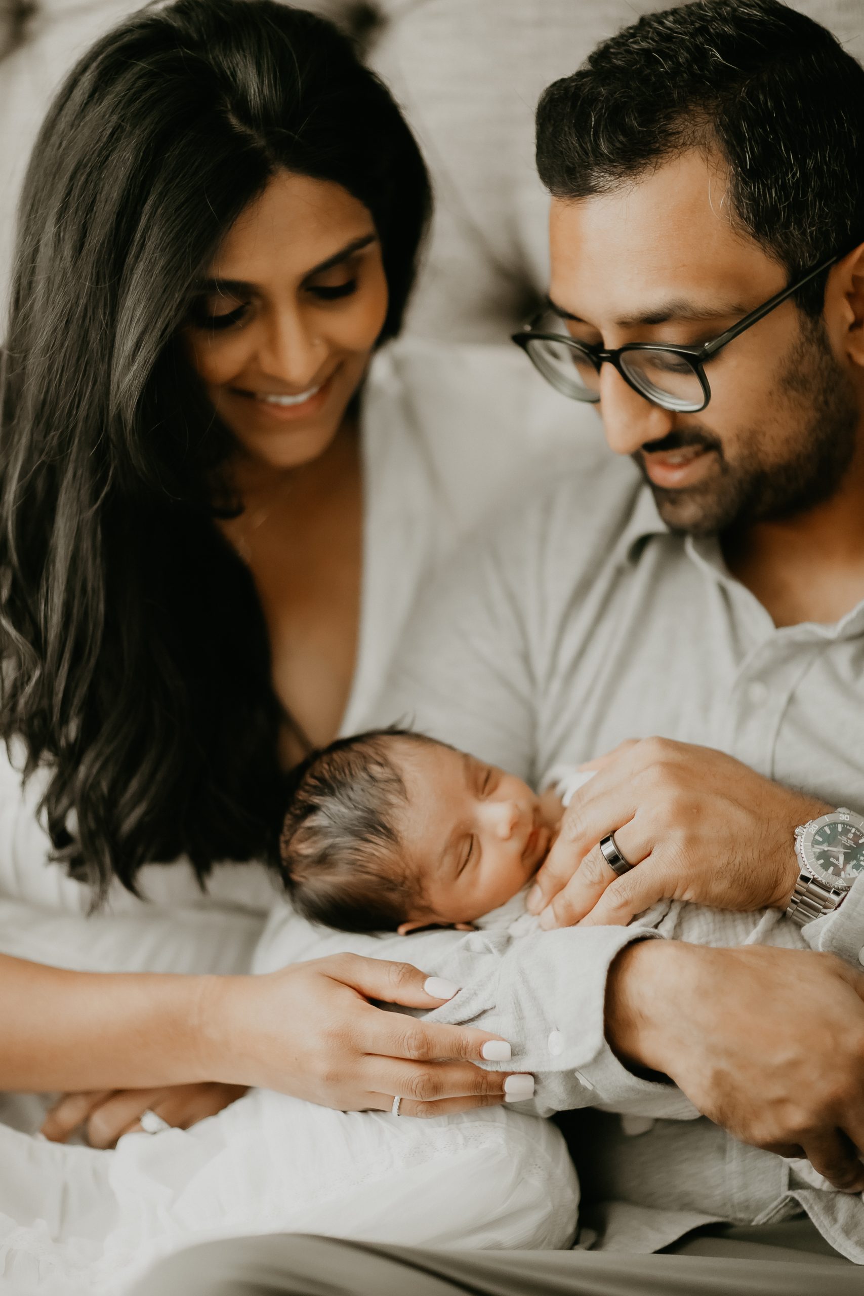 Shefali Parekh | Newborn Photography Trends in San Francisco: What's Popular in 2025 Parents with their newborn baby for a lifestyle photography session in Bay Area, California