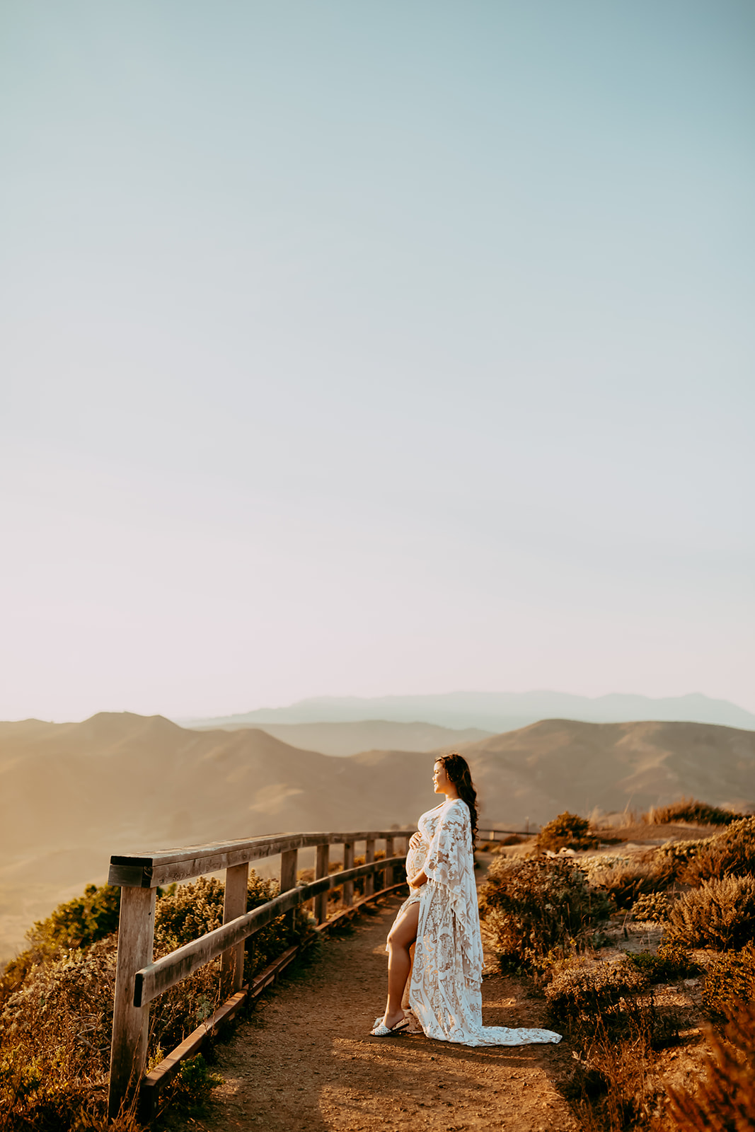 Shefali Parekh | Searching for a “Maternity Photographer Near Me”? Here’s What You Should Know Before Booking Book your maternity photo session in San Francisco with Shefali Parekh Photography