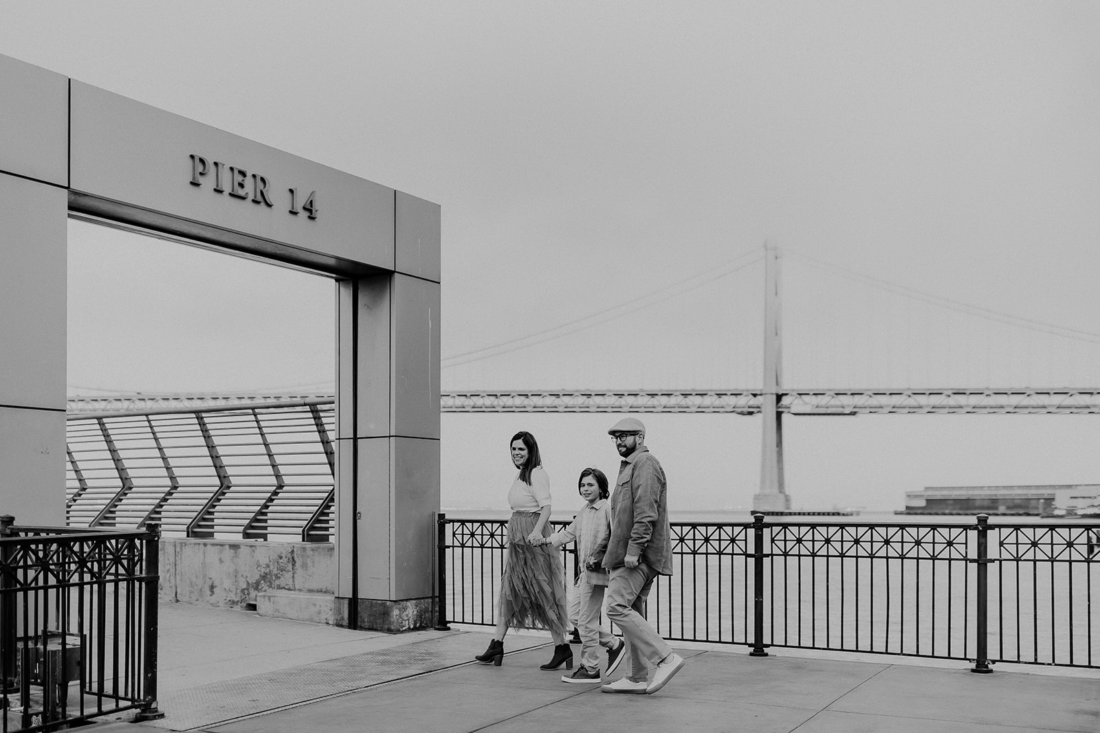 Shefali Parekh | Bay Area Fall Mini Sessions 2025 family photos on the embarcadero, san francisco